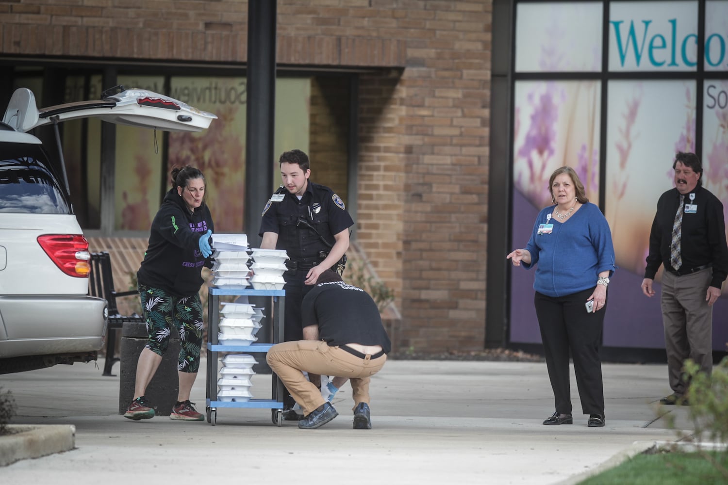 PHOTOS: Prayer vigils for healthcare workers held at local hospitals