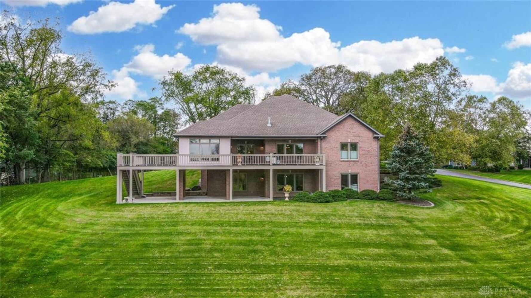 PHOTOS: Nearly $1M luxury Tipp City-area home listed