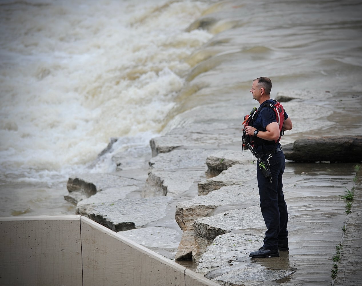 Water rescue resumes in Great Miami