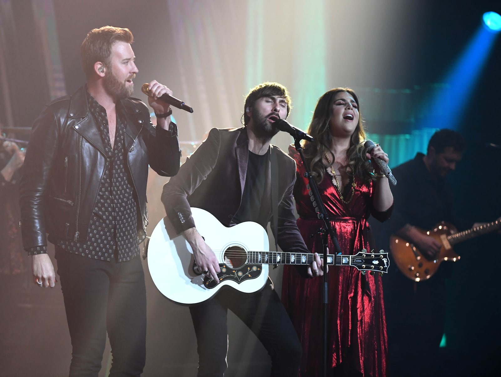 LAS VEGAS, NEVADA - FEBRUARY 08:  (L-R) Recording artists Charles Kelley, Dave Haywood and Hillary Scott of Lady Antebellum perform as the band kicks off its 15-show residency "Our Kind of Vegas" at The Pearl concert theater at Palms Casino Resort on February 8, 2019 in Las Vegas, Nevada.  (Photo by Ethan Miller/Getty Images)