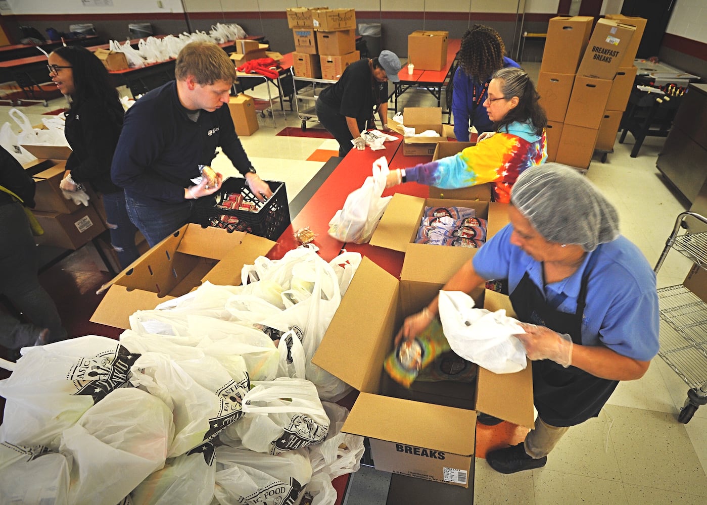 PHOTOS: Food distribution for Wright Brothers Middle School students