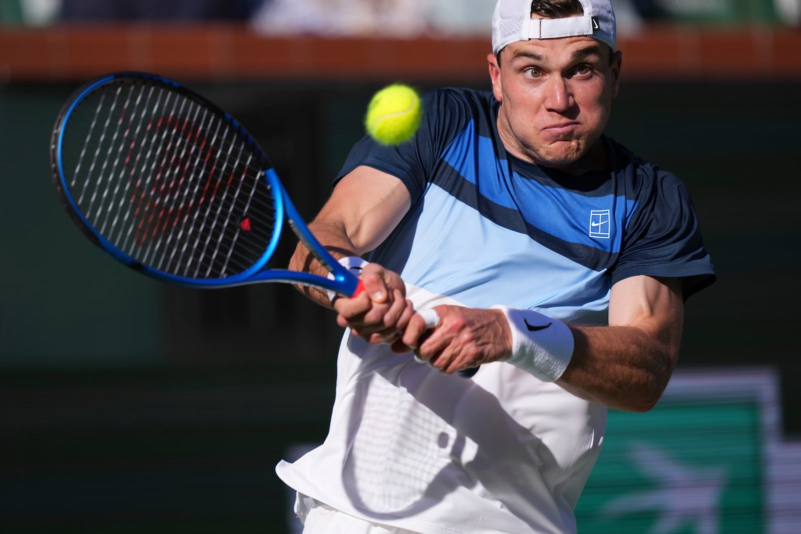 Jack Draper, of Great Britain, returns to Carlos Alcaraz, of Spain, during their semifinals match at the BNP Paribas Open tennis tournament Saturday, March 15, 2025, in Indian Wells, Calif. (AP Photo/Mark J. Terrill)