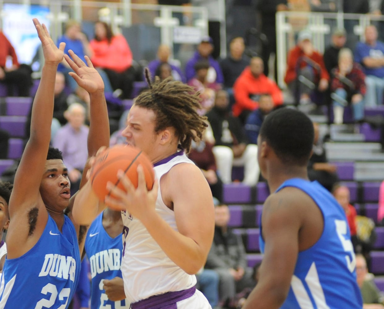 PHOTOS: Dunbar at Middletown, boys basketball