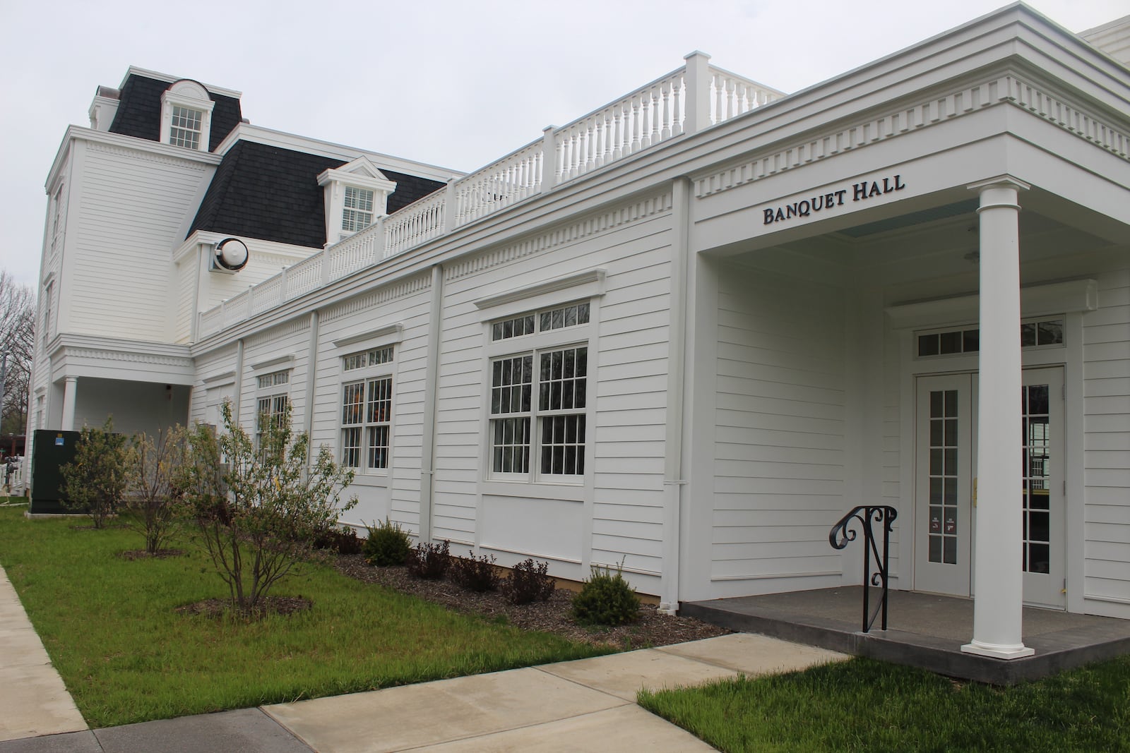 We take you on a tour of Mills Park Hotel in Yellow Spring. The hotel and its eatery, Ellie's Restaurant and Bakery, is set to open Monday, April 25. it is owned by Jim and Libby Hammond and their daughter Katie.