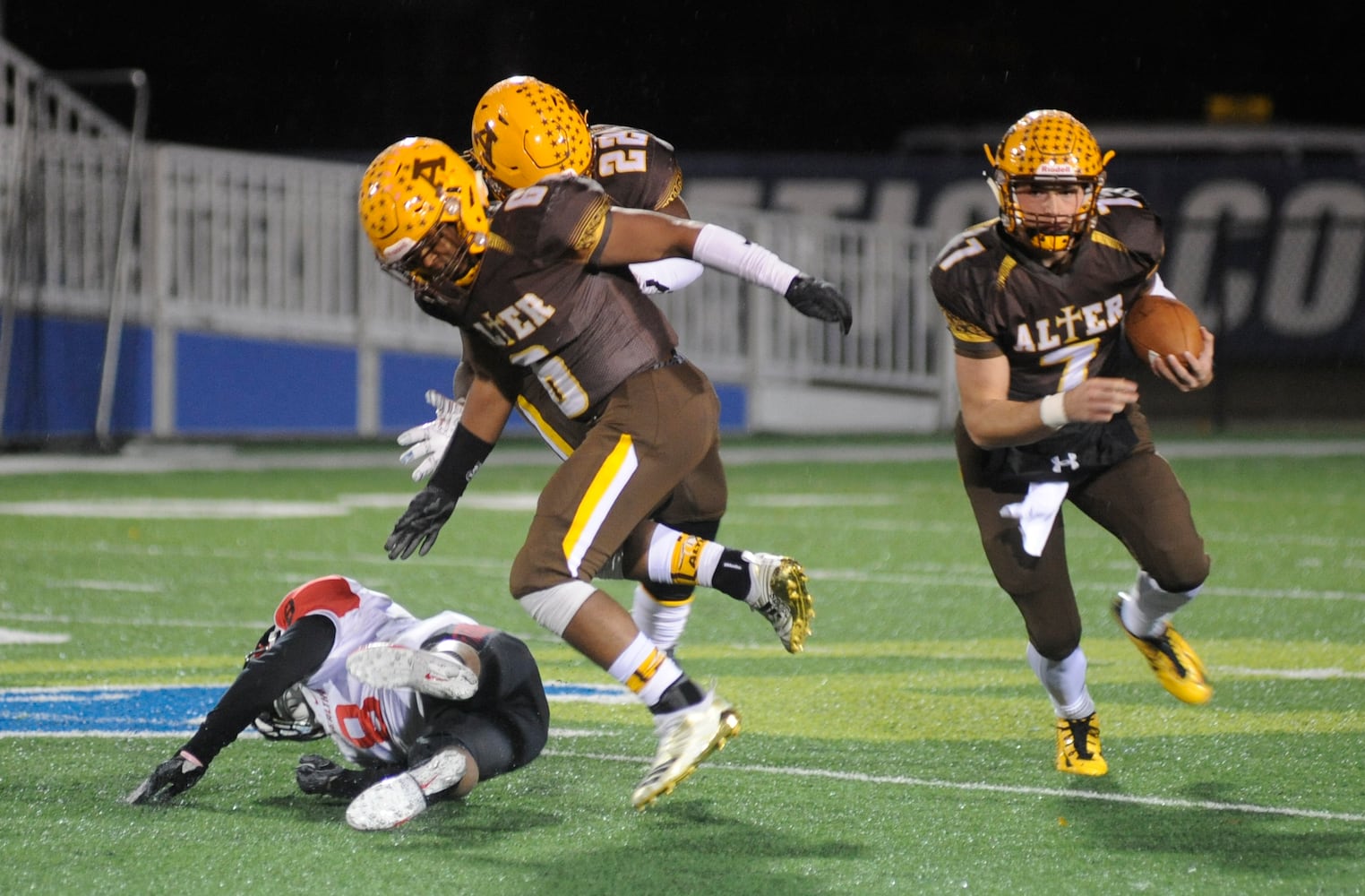 PHOTOS: Alter vs. Cin. Mt. Healthy, football playoffs