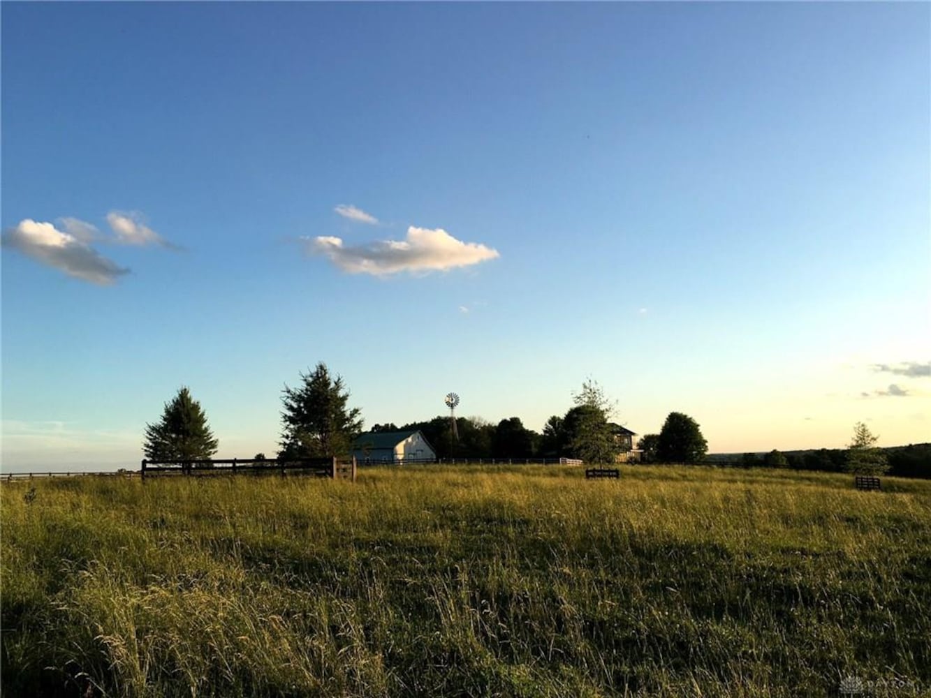 PHOTOS: 226-acre Clarksville home on market for nearly $4M