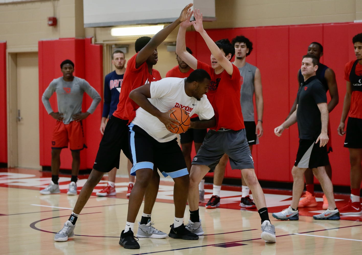 Dayton Flyers practice