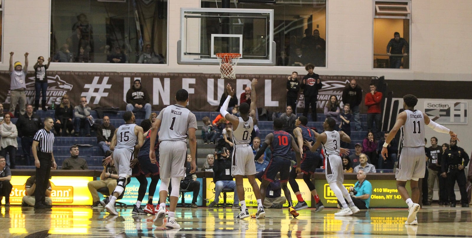 St. Bonaventure’s Kyle Lofton ties a game against Dayton with a free throw on Saturday, Jan. 19, 2019, at the Reilly Center in Olean, N.Y.