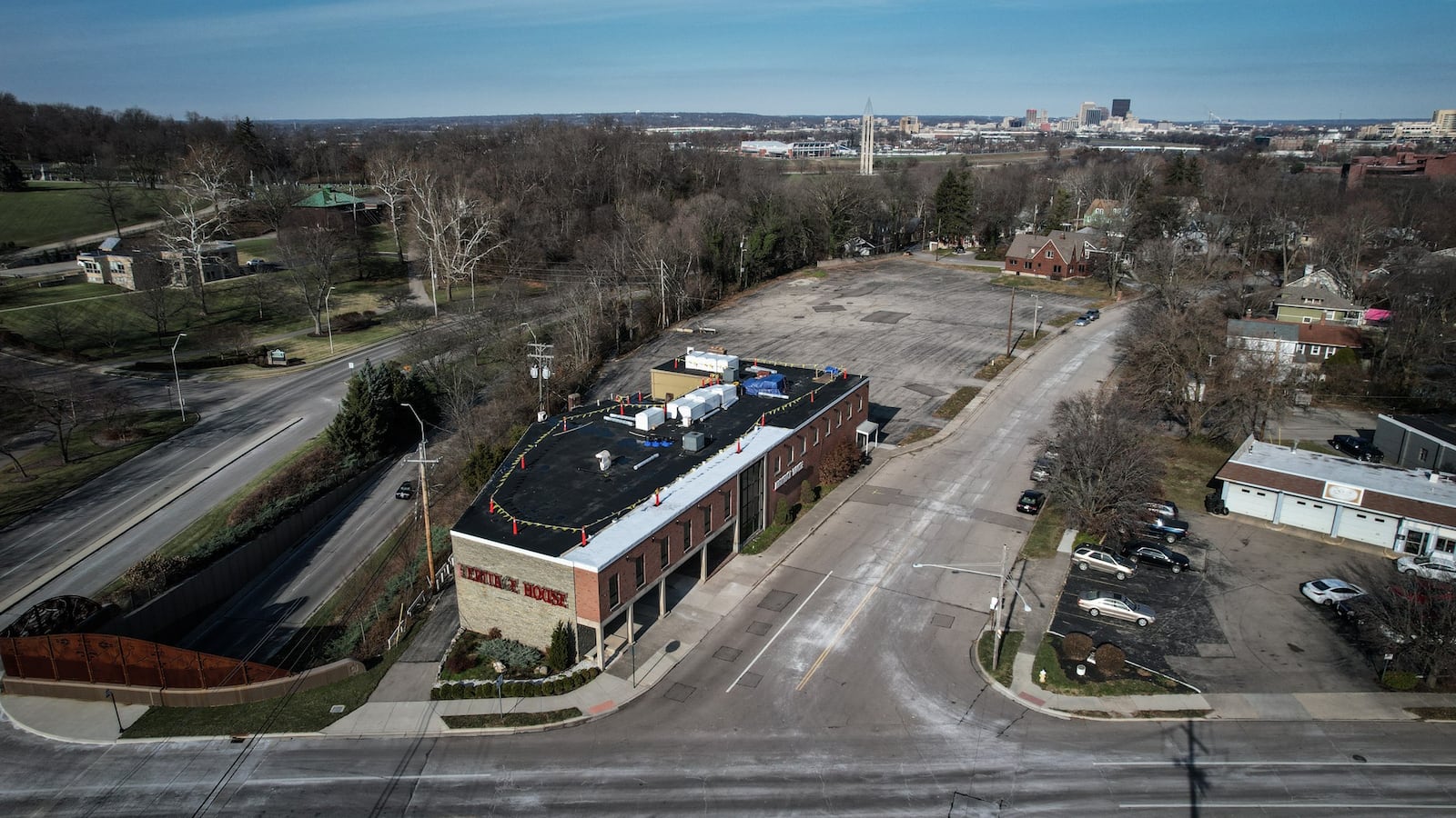 Dayton History bought Neil's Heritage House on Heritage Point Drive in Kettering. Neil's Heritage House was a longtime popular restaurant that closed several years ago. JIM NOELKER/STAFF