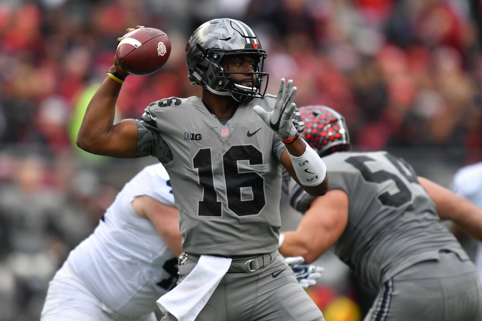 COLUMBUS, OH - OCTOBER 28: J.T. Barrett of the Ohio State Buckeyes passes in the first quarter against the Penn State Nittany Lions at Ohio Stadium on October 28, 2017 in Columbus, Ohio. (Photo by Jamie Sabau/Getty Images)