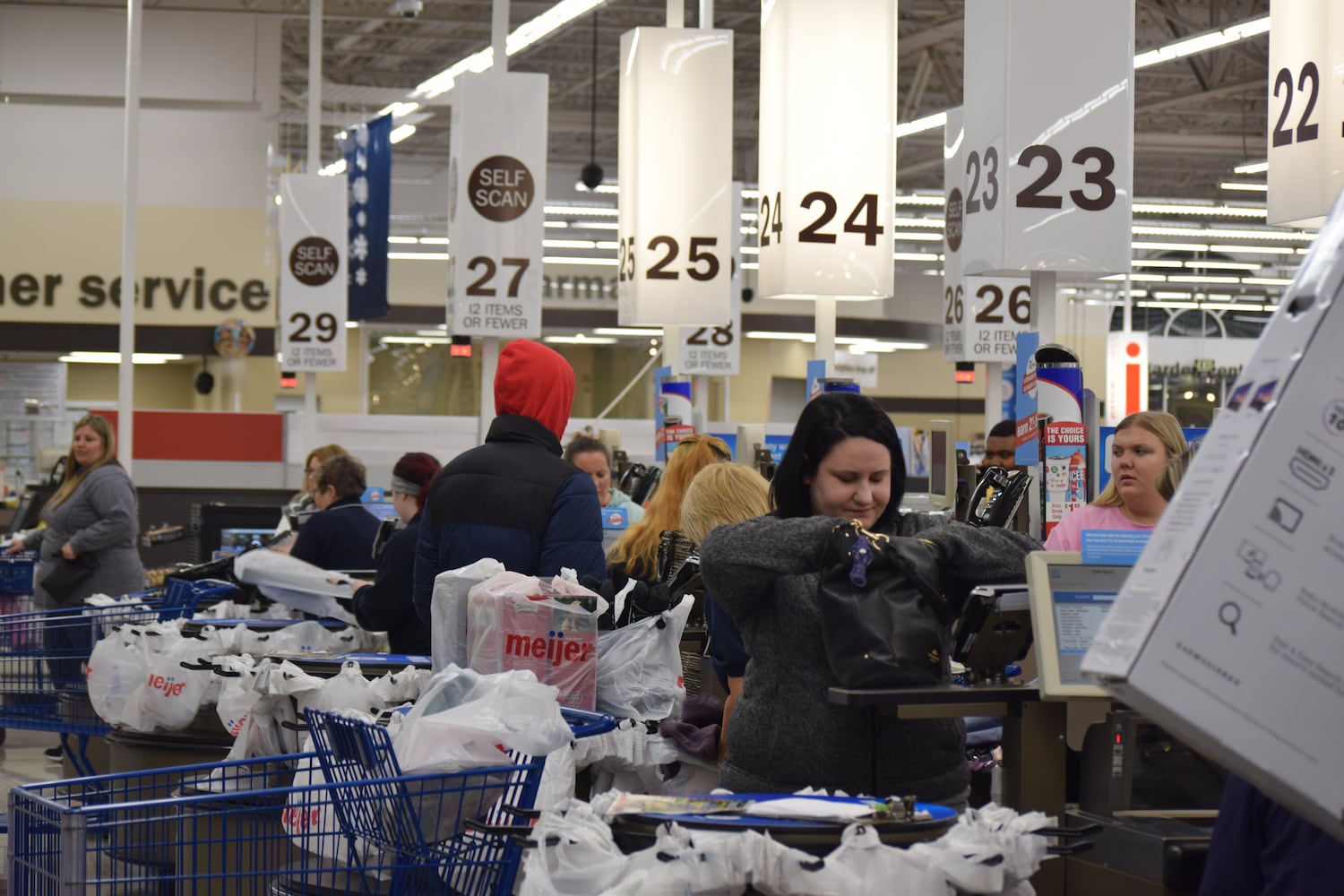 PHOTOS: Did we spot you Thanksgiving shopping today?