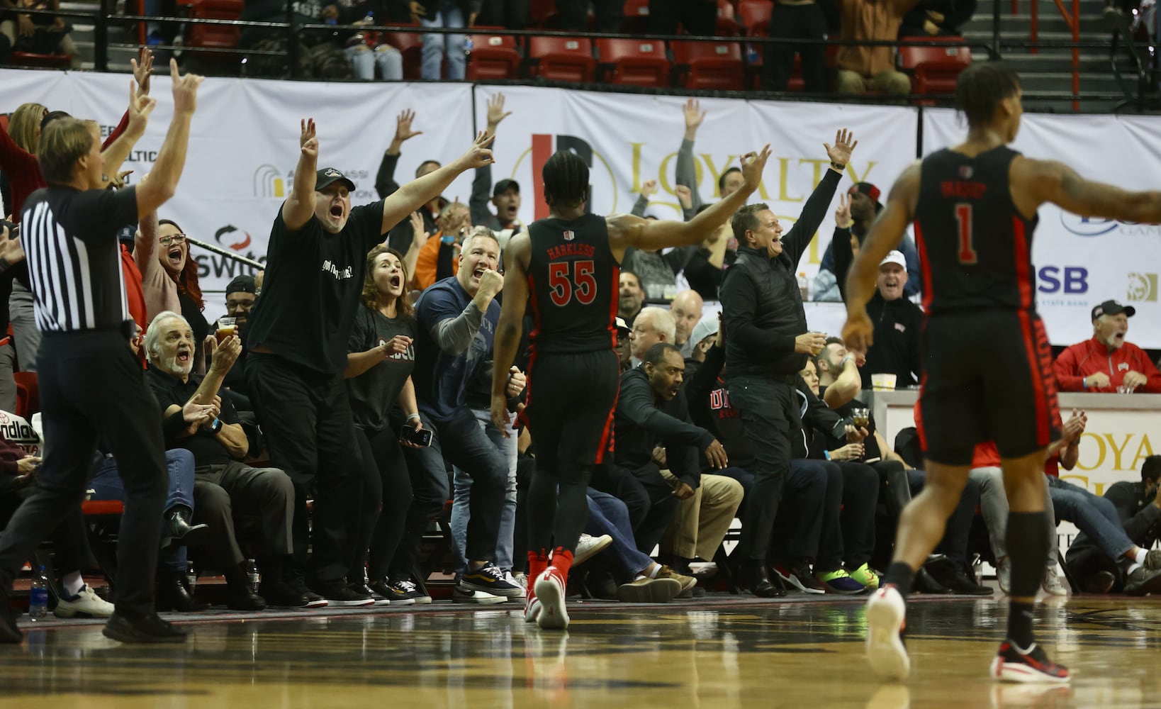 Dayton vs. UNLV