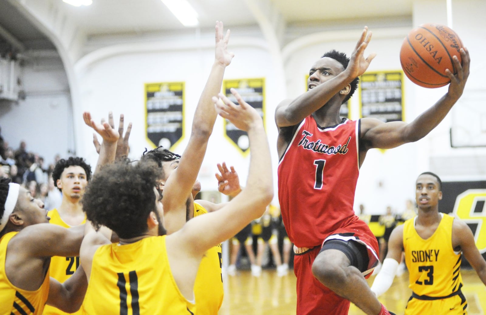 Trotwood’s Amari Davis scored a game-high 36 points. Trotwood-Madison defeated host Sidney 90-69 in a boys high school basketball game on Friday, Jan. 25, 2019. MARC PENDLETON / STAFF