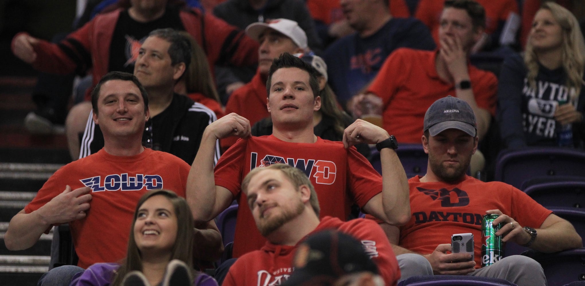 Photos: Dayton Flyers fans in Phoenix