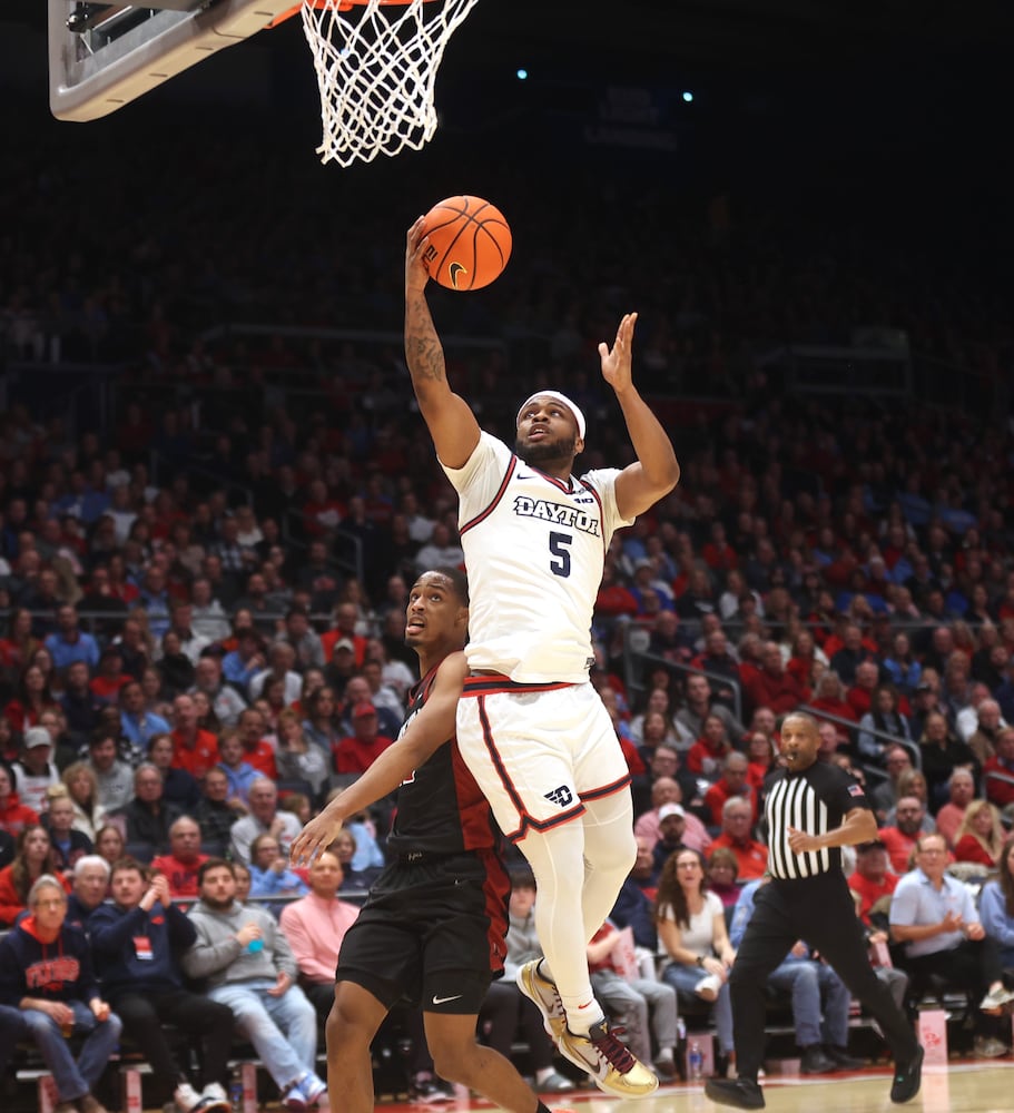 Dayton vs. Saint Joseph's