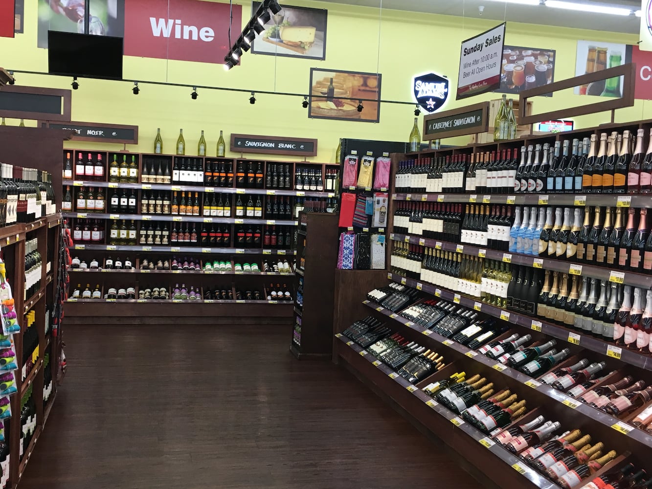 First Look: Kettering's new Marc's grocery store