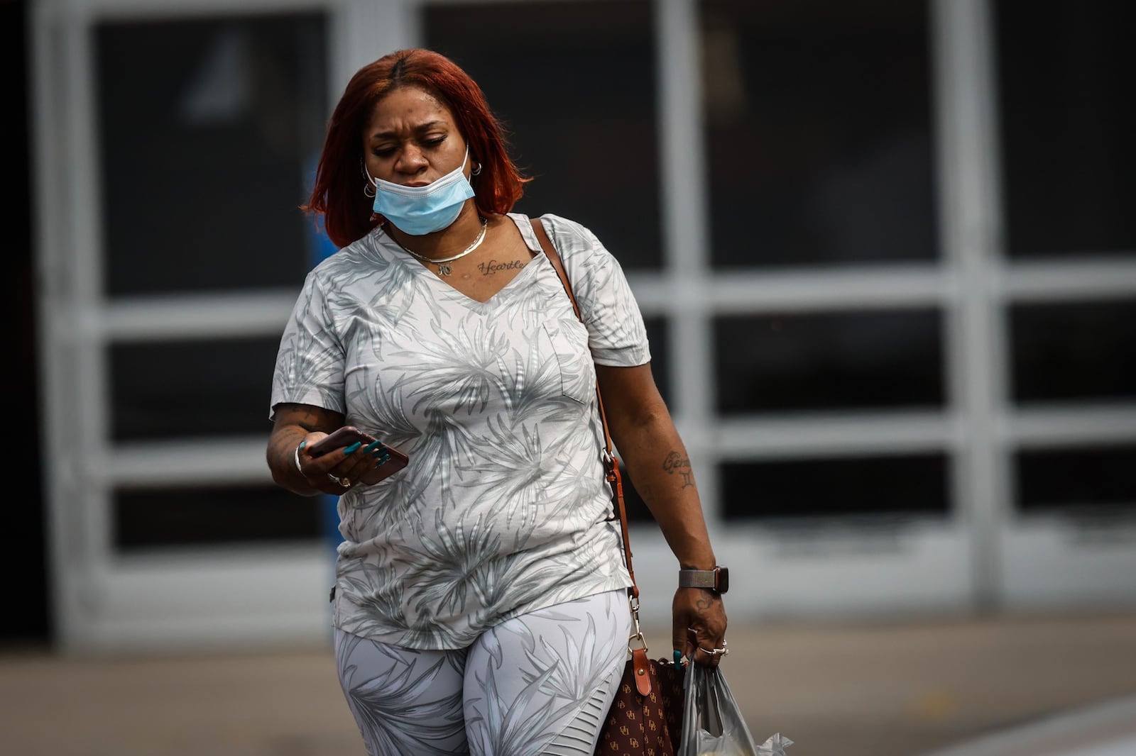 Respiratory nurse Rolanda Reeder, from Dayton said she contracted COVID-19 in January and has taken care of numerous coronavirus patients. JIM NOELKER/STAFF