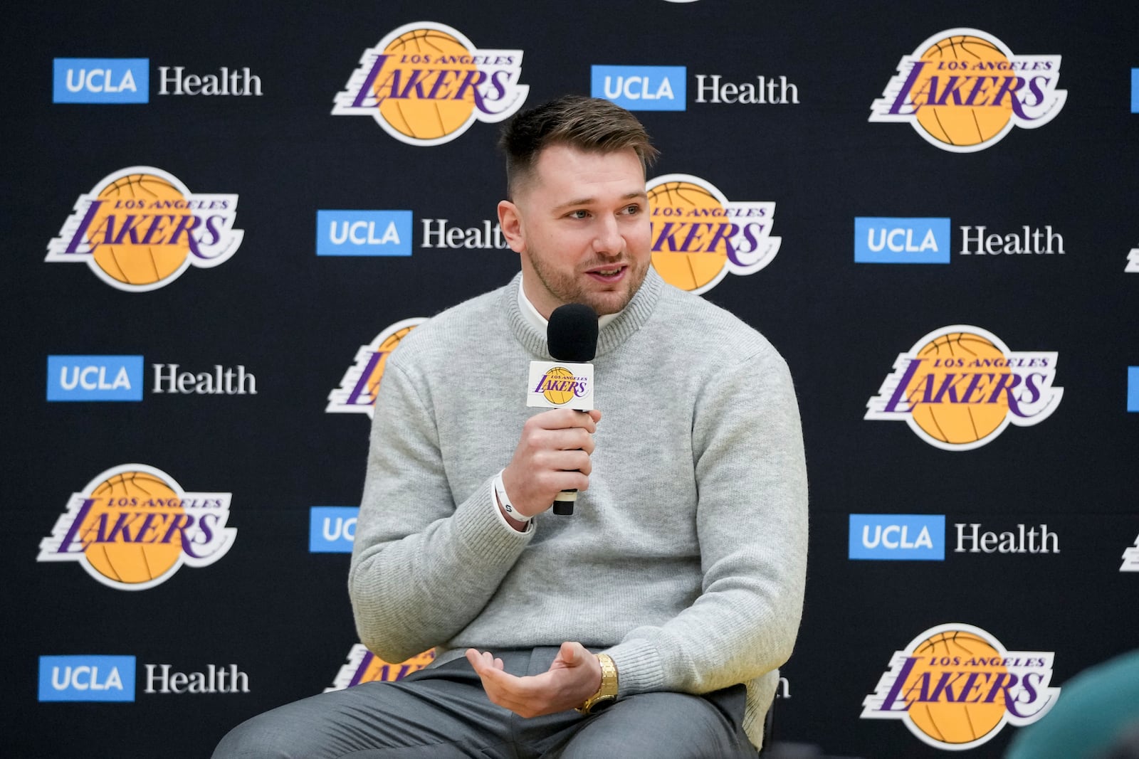 Los Angeles Lakers' Luka Doncic speaks during an introductory NBA basketball press conference Tuesday, Feb. 4, 2025, in El Segundo, Calif. (AP Photo/Jae C. Hong)