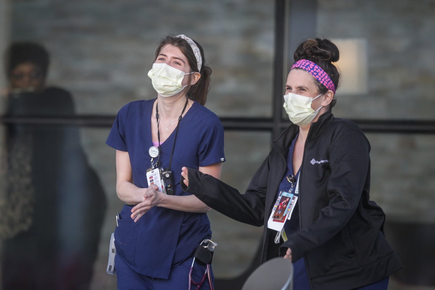 PHOTOS: First responders honor health care workers at Miami Valley