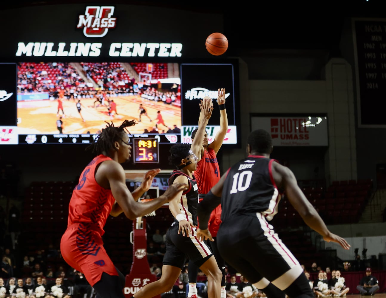 Dayton vs. UMass