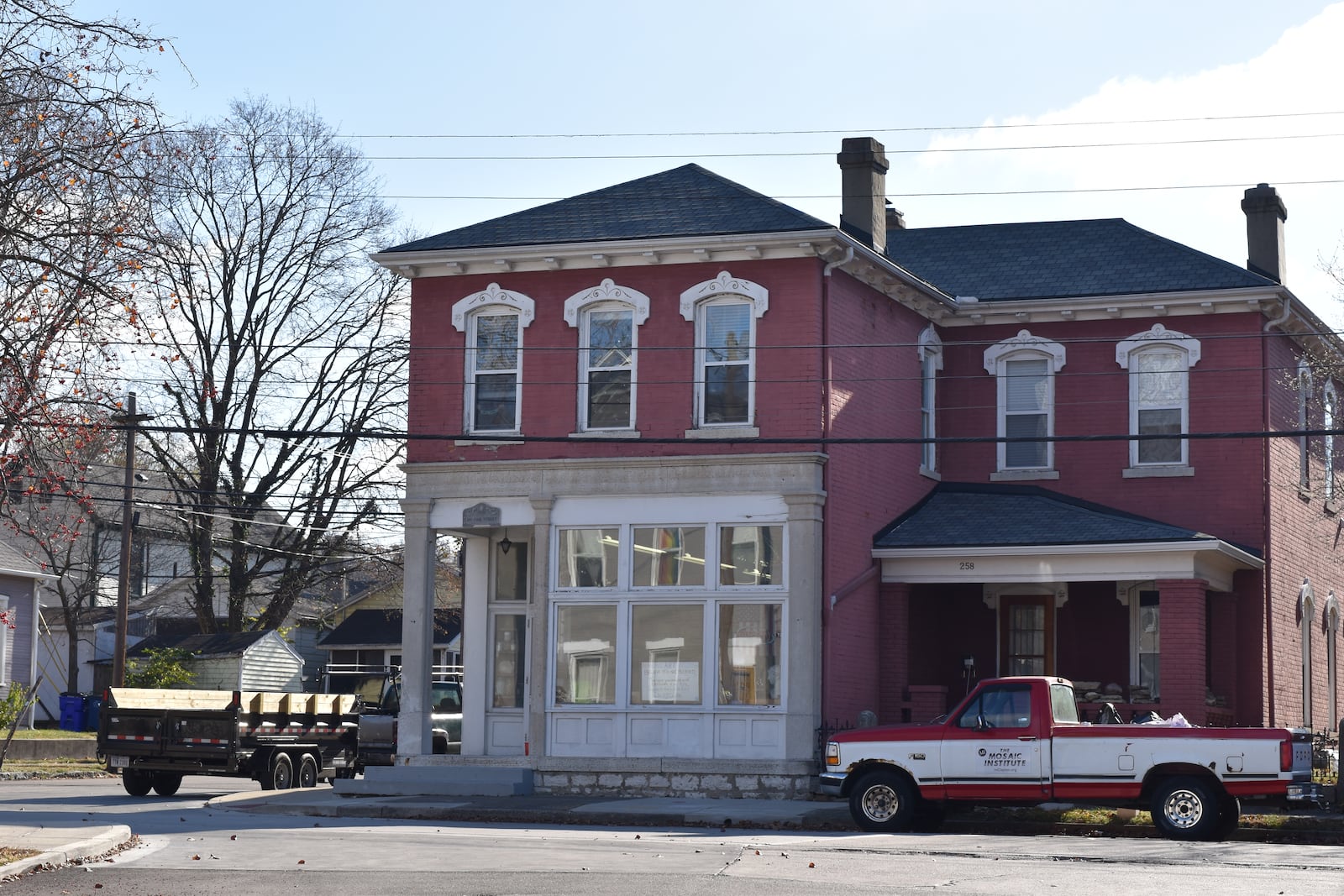 A property at 260 Oak St. in the South Park neighborhood that Marjorie Harrell has converted into apartments and a studio space. CORNELIUS FROLIK / STAFF