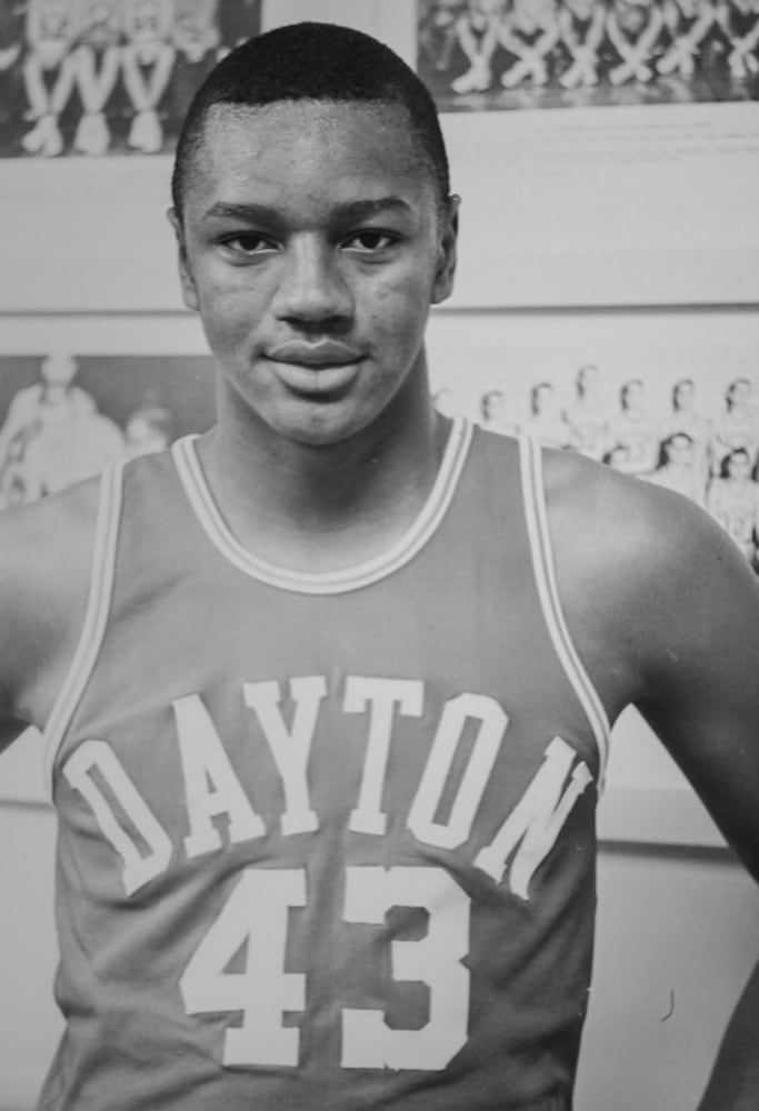 Dayton Flyers basketball archive