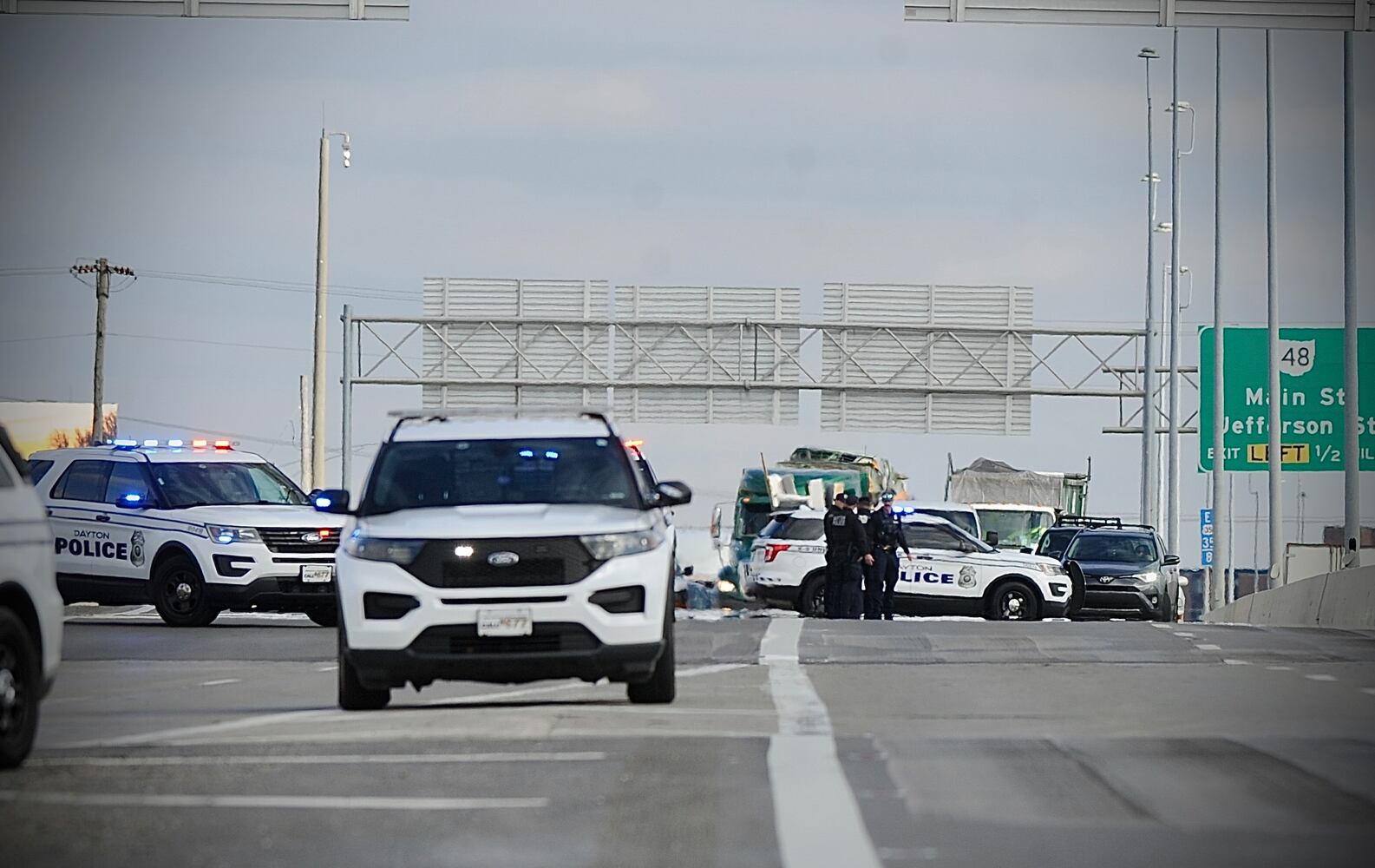 US 35 ramp closed after shooting reported