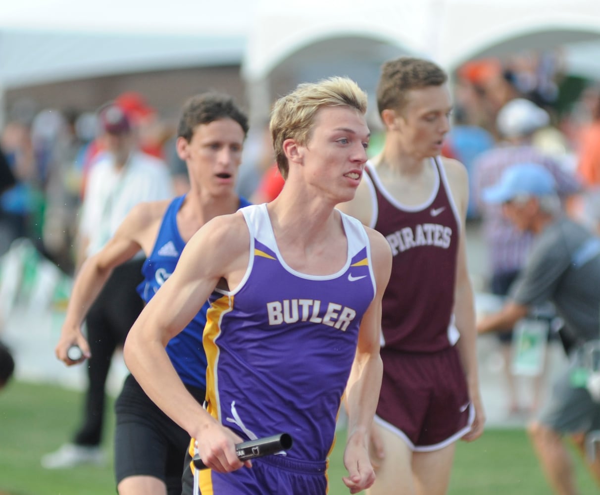 Photo gallery: State track and field, Day 1