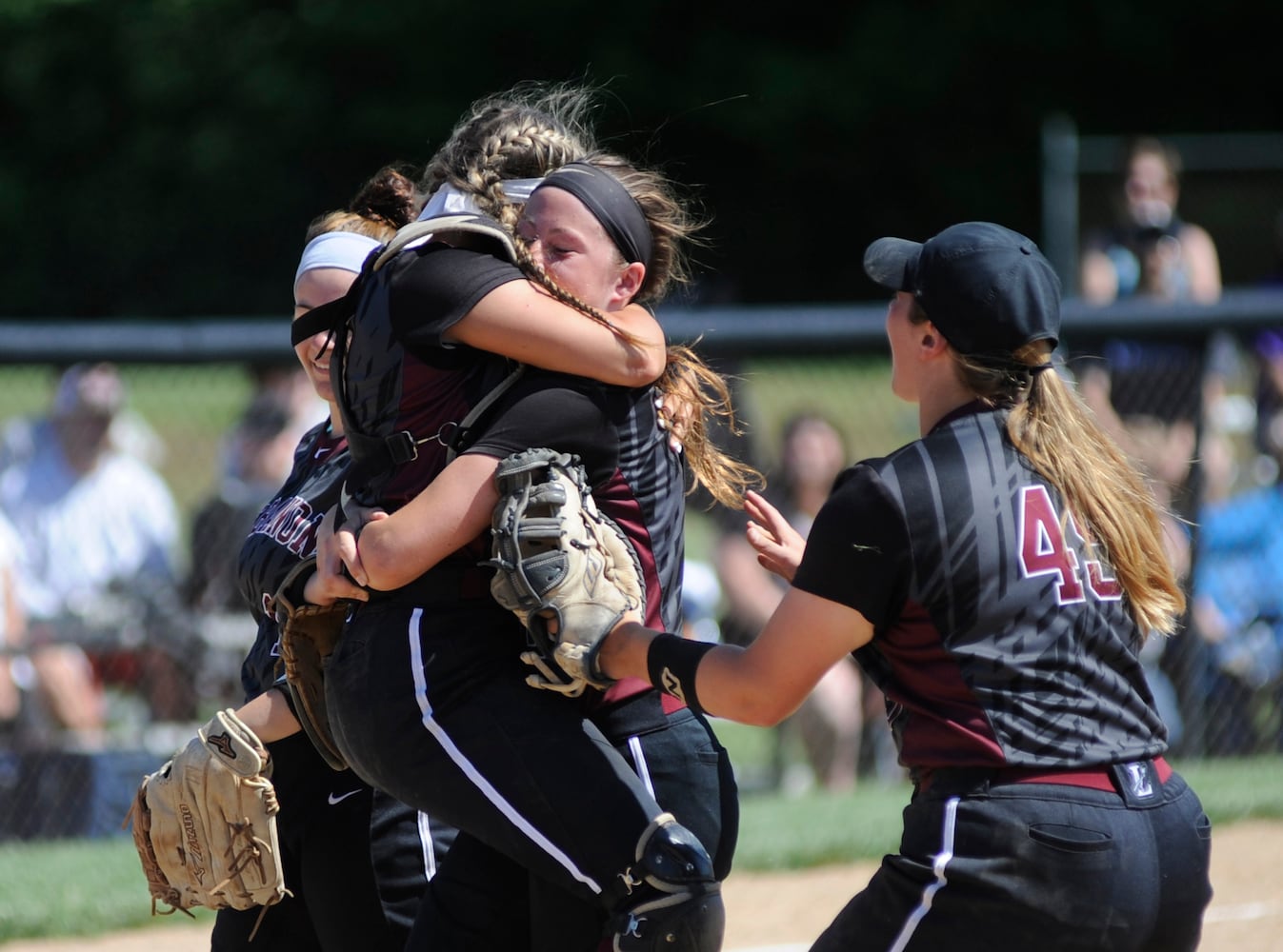 Photo gallery: Lebanon vs. Lakota East, D-I regional softball semifinal