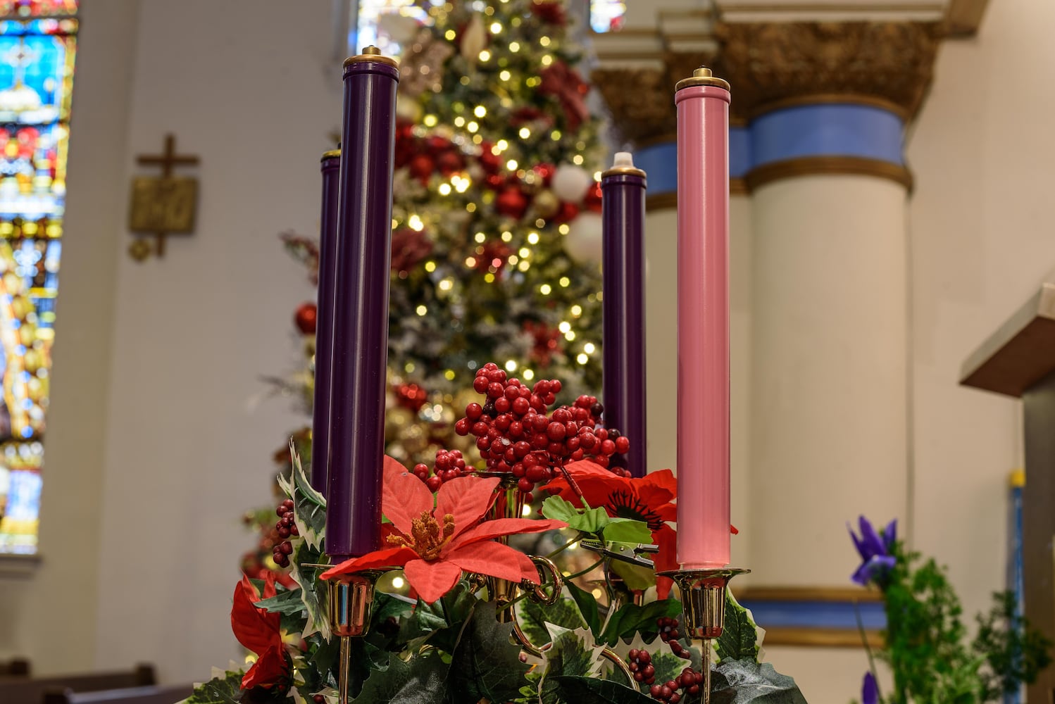 PHOTOS: A look inside Nhà Thờ Thánh Tâm (Sacred Heart Church) in downtown Dayton decorated for Christmas