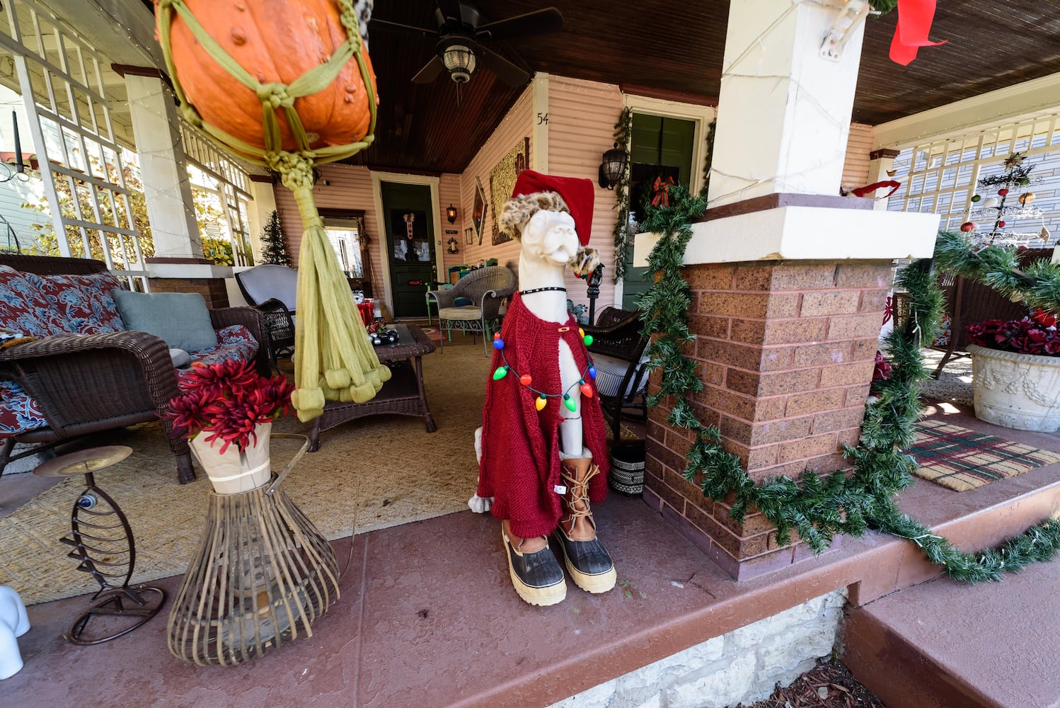 PHOTOS: A Dickens of a Christmas St. Anne’s Hill Holiday Home Tour 2024