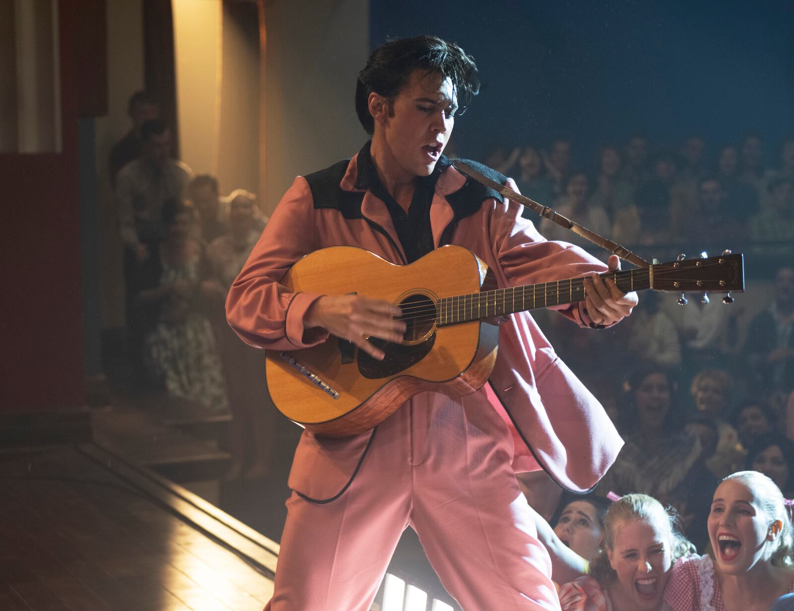 This image released by Warner Bros. Pictures shows Austin Butler in a scene from "Elvis." (Warner Bros. Pictures via AP)