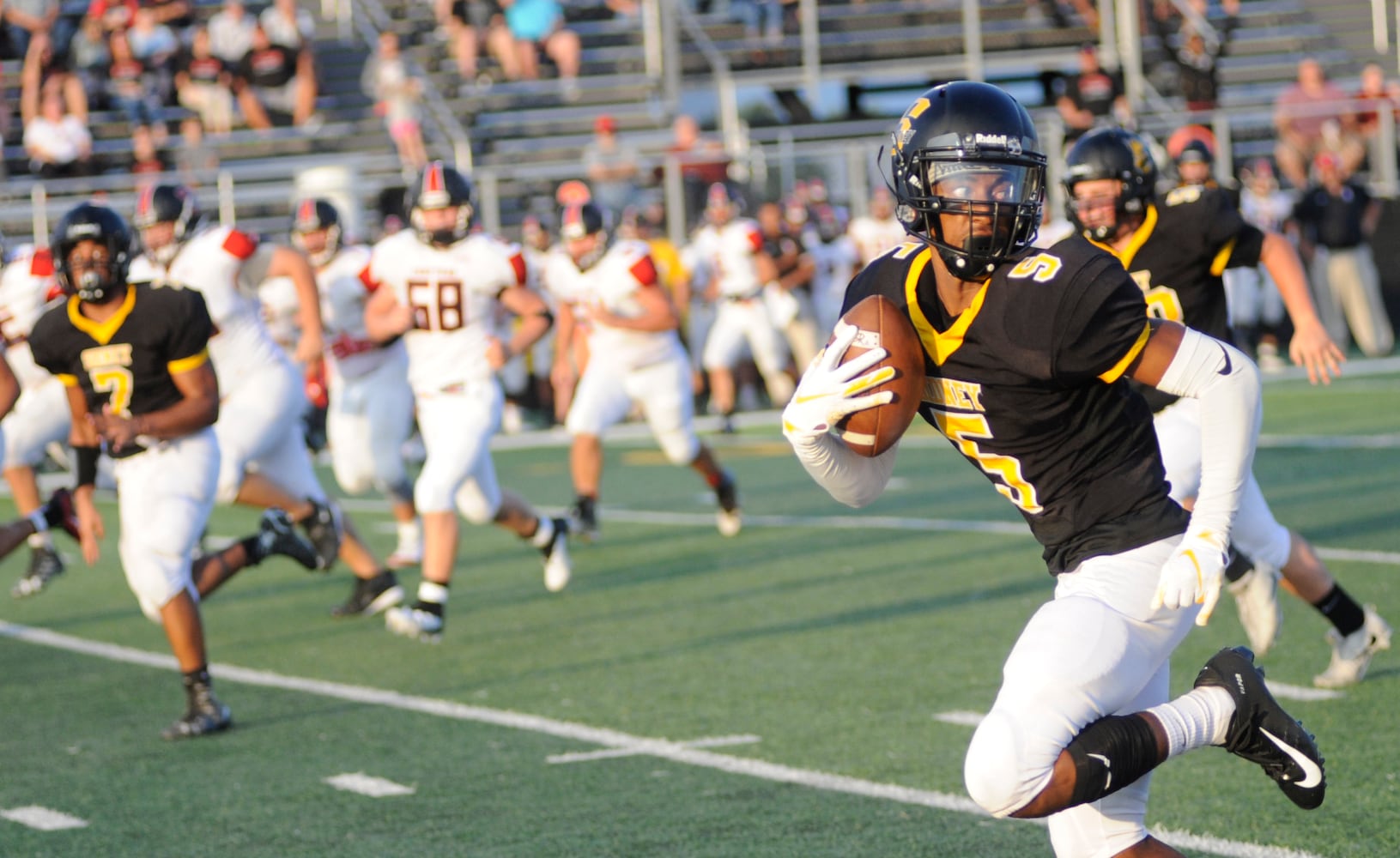 PHOTOS: Bellefontaine at Sidney, Week 2 football