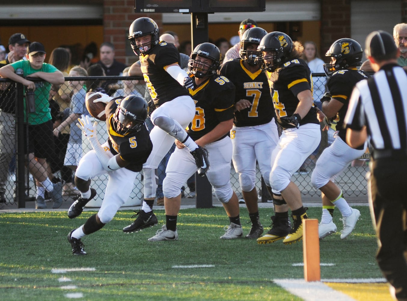 PHOTOS: Bellefontaine at Sidney, Week 2 football