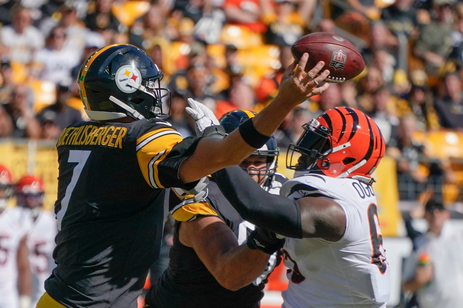 Bengals Steelers Football