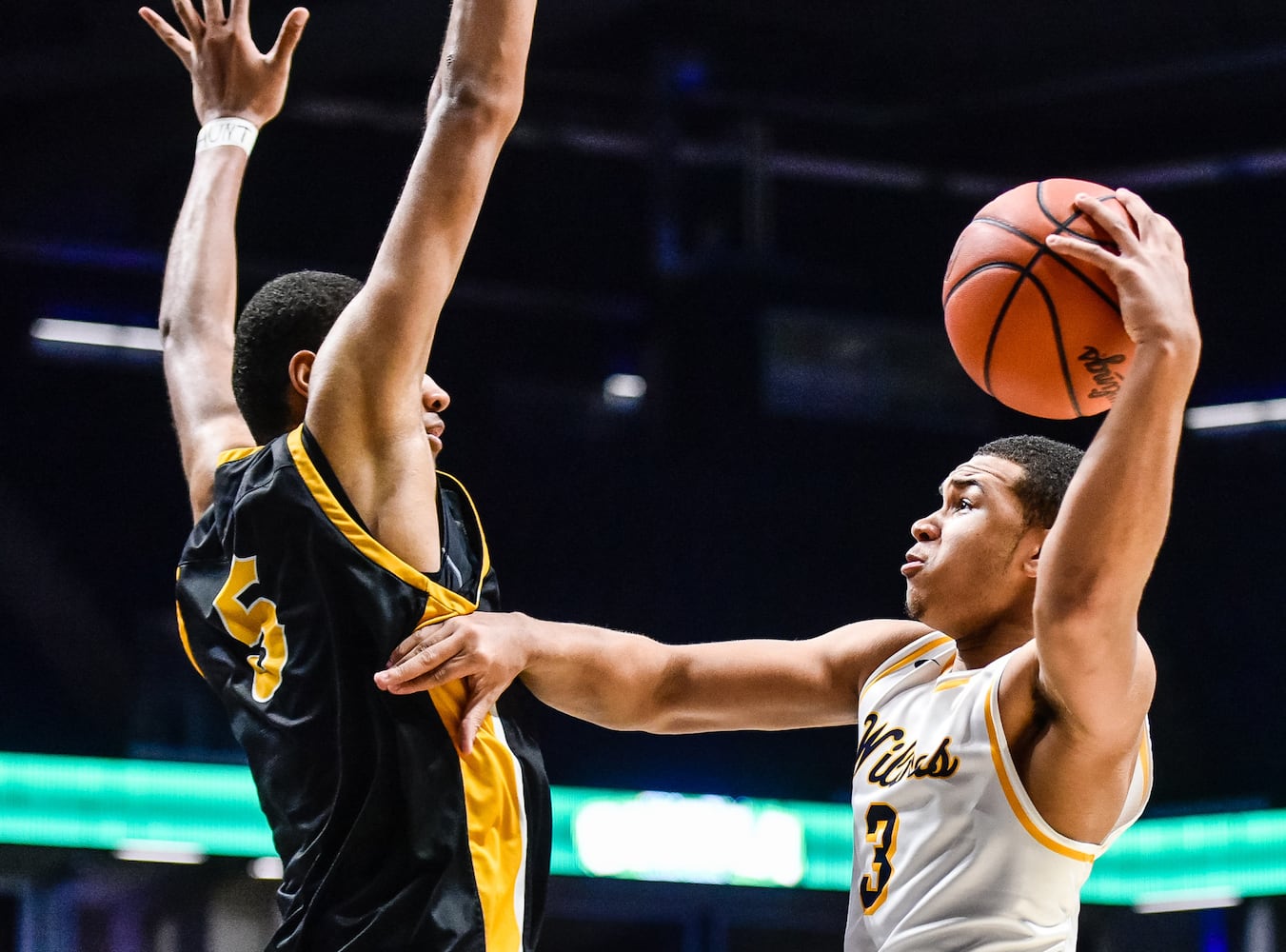 Centerville advances with win over Springfield in D1 Regional basketball semifinal