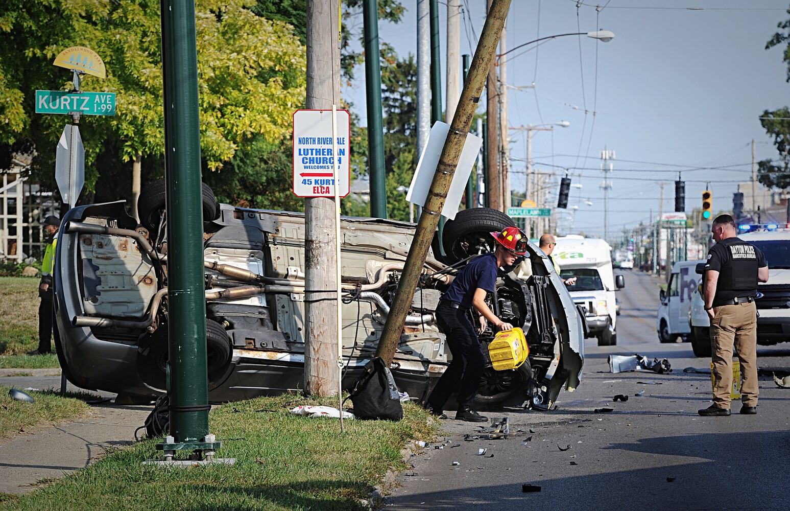 Crash closes Main Street in Dayton