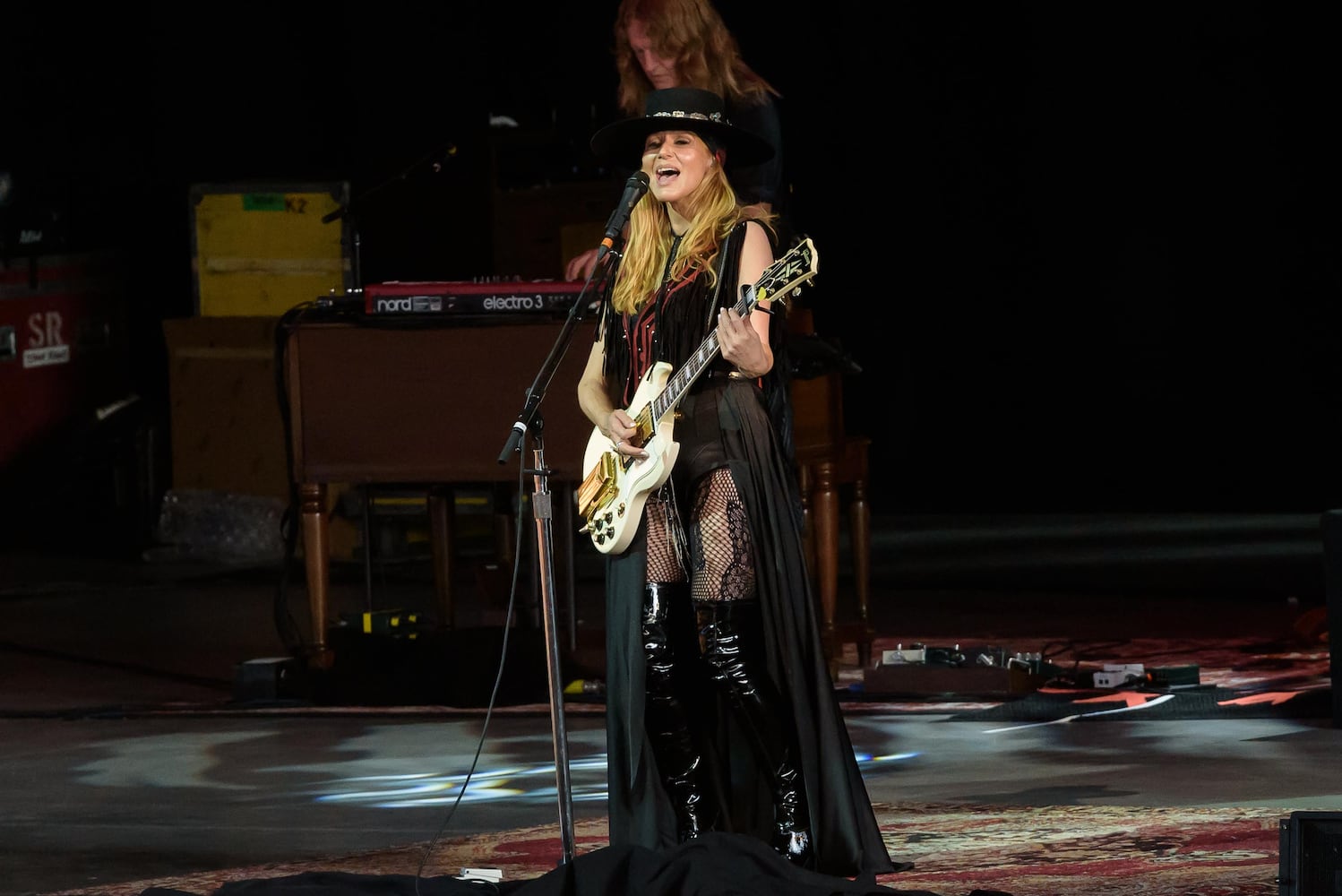 PHOTOS: Jewel & Melissa Etheridge live at Rose Music Center