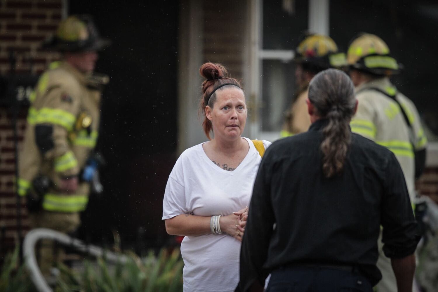 Residents escape, cat dies in Oneida Avenue house fire