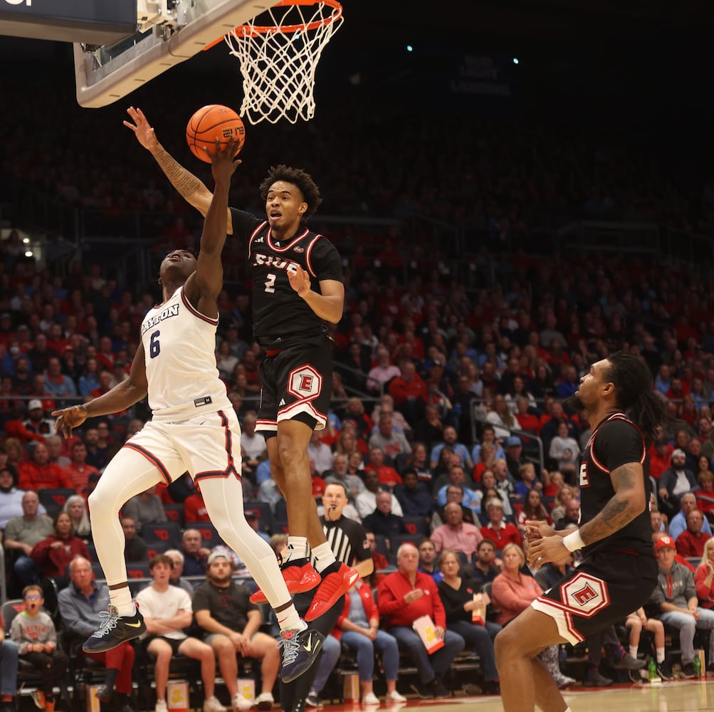 Dayton vs. SIUE