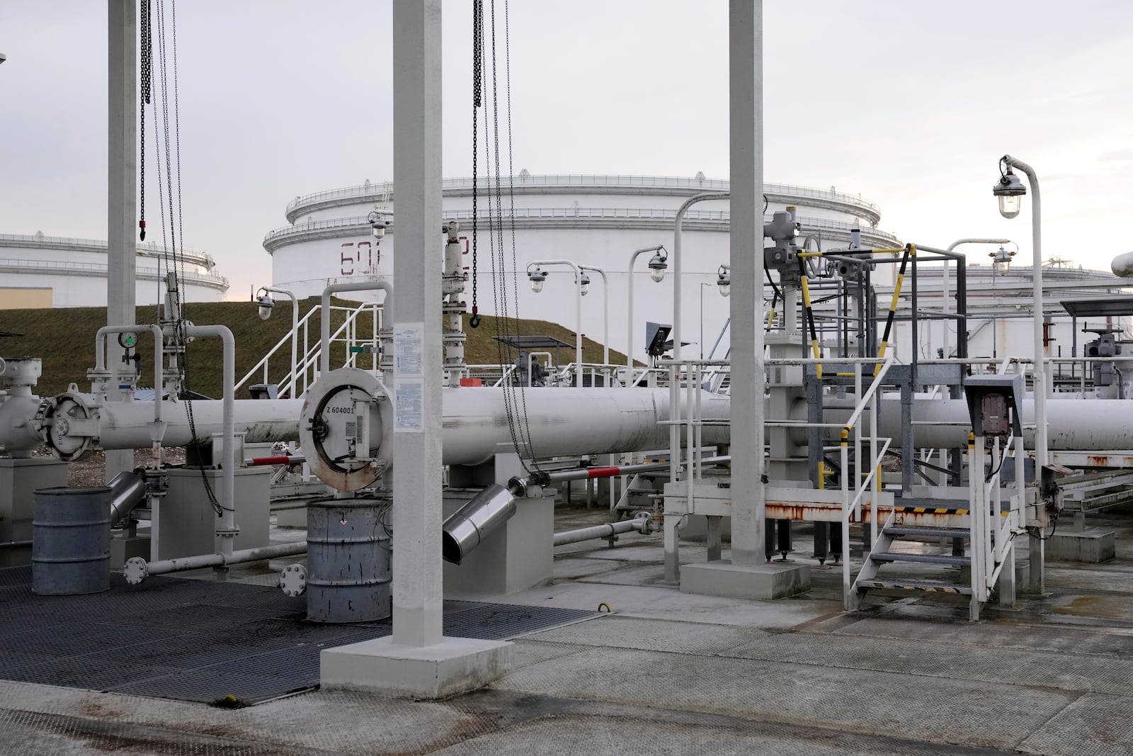 A view of the oil pipes at the Central Oil Tank Farm near Nelahozeves, Czech Republic, Tuesday, Jan. 14, 2025. (AP Photo/Petr David Josek)