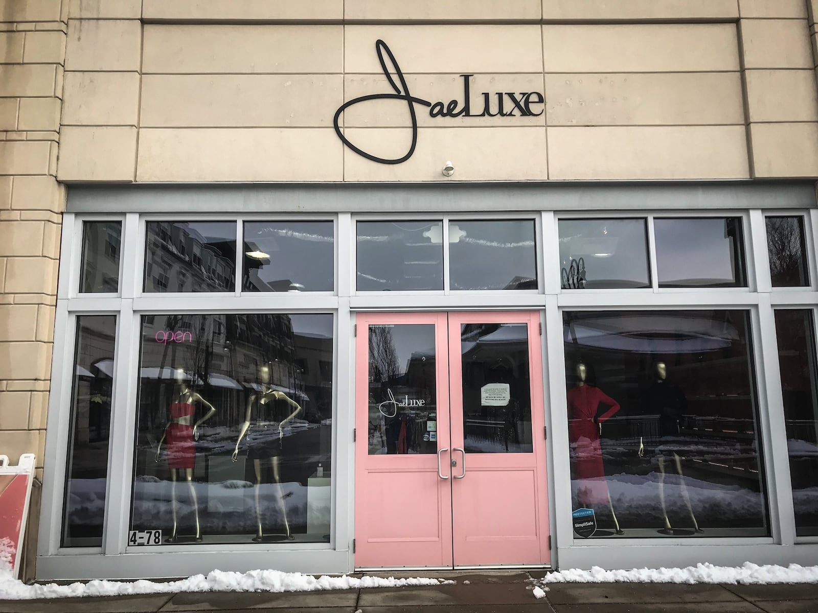 JaeLuxe is a women's boutique in The Greene. April Hancock, owner of JaeLuxe Shoetique in the Greene, said she changed the stock her store carries during the pandemic. JIM NOELKER/STAFF