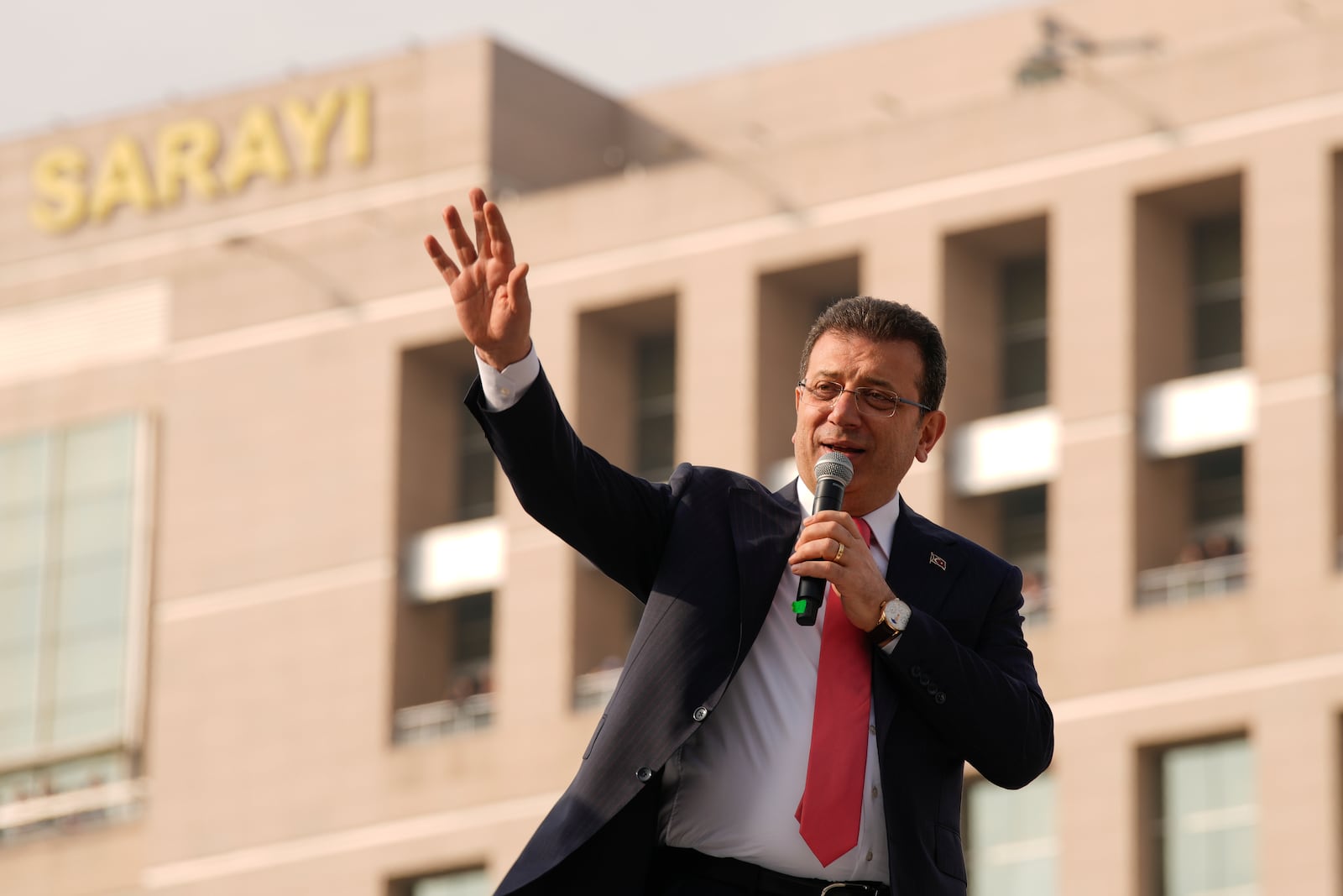 FILE - Istanbul's Mayor Ekrem Imamoglu addresses his supporters in front of the Istanbul courthouse, in Istanbul, Turkey, Friday, Jan. 31, 2025. (AP Photo/Emrah Gurel, file)