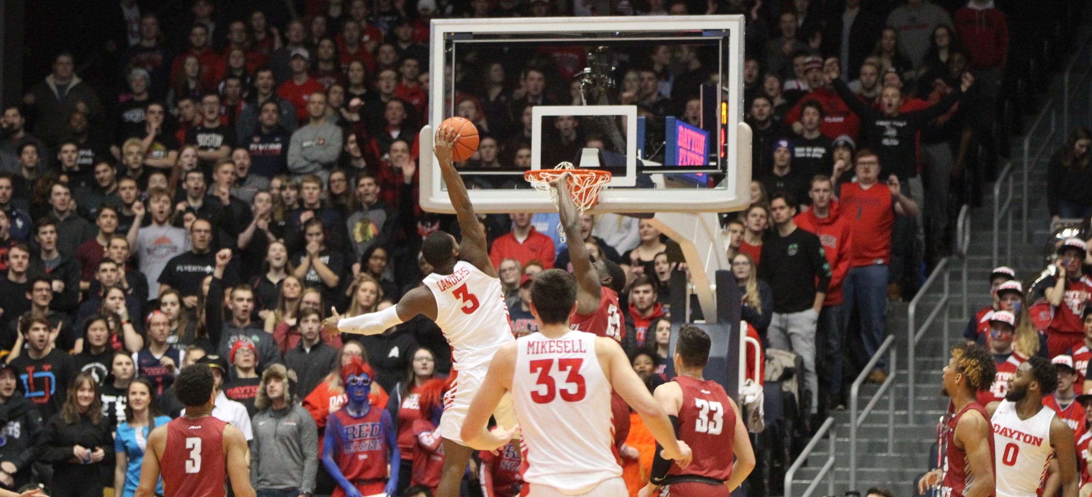 Twenty photos: Dayton Flyers vs. Saint Joseph’s Hawks