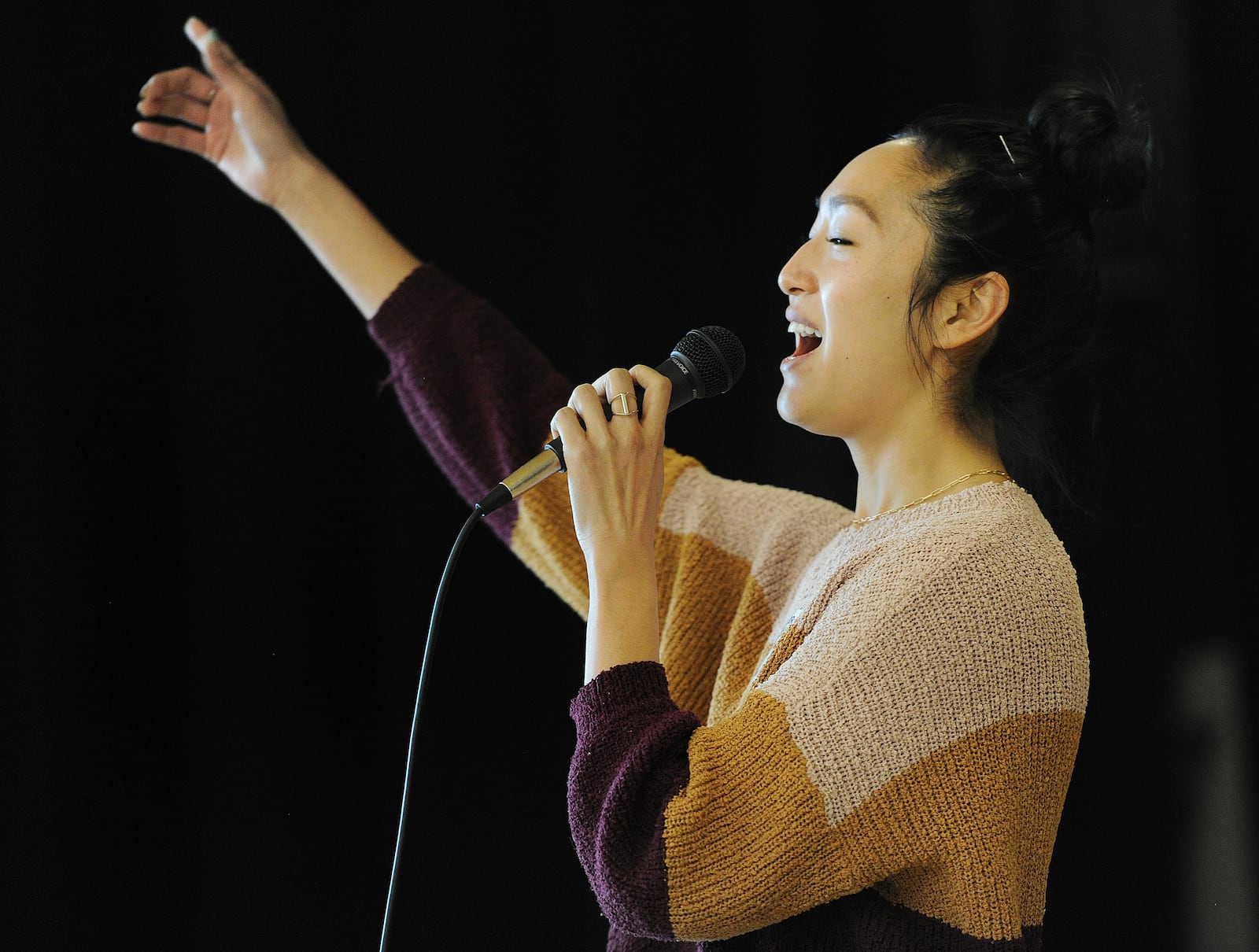 The Coy Middle School choir welcomed Stephanie Jae Park, Tuesday Feb. 1, 2022. Park plays the role of Eliza in the touring cast of Hamilton, led students in a vocal masterclass, performed Eliza's iconic number 'Helpless' and had a Q&A with students. MARSHALL GORBY\STAFF