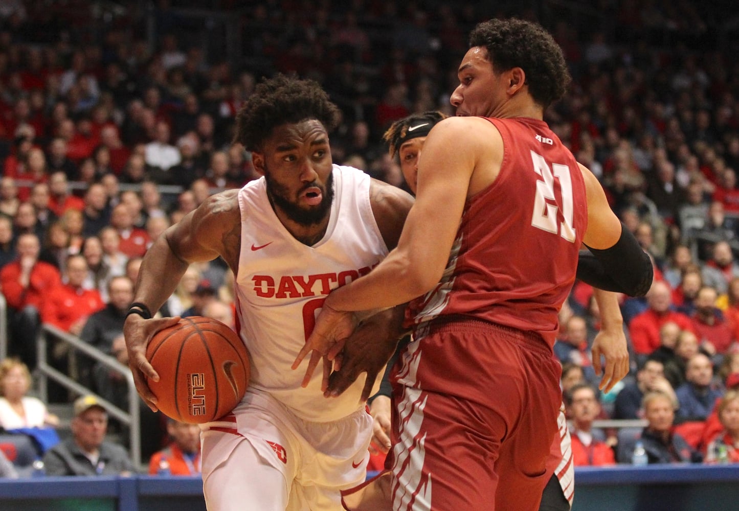 Twenty photos: Dayton Flyers vs. Saint Joseph’s Hawks