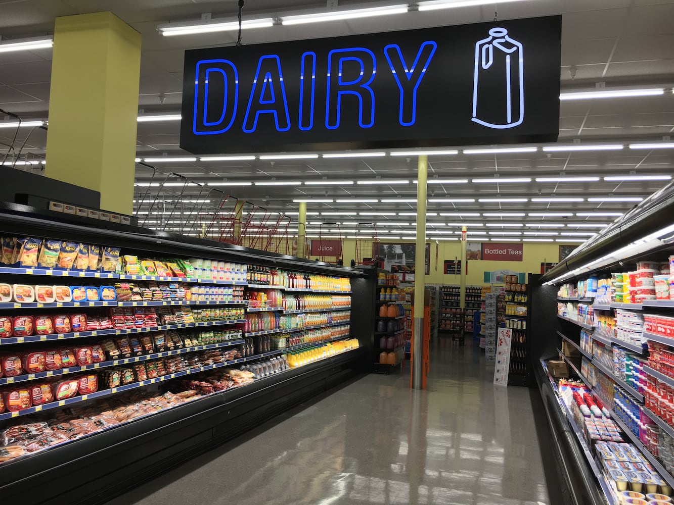 First Look: Kettering's new Marc's grocery store