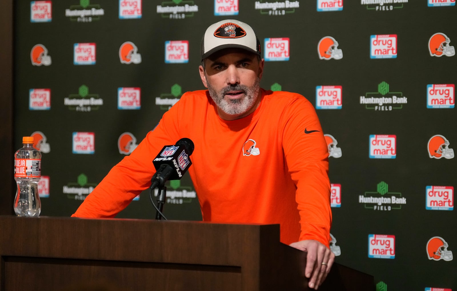 Cleveland Browns head coach Kevin Stefanski speaks during a news conference after an NFL football game against the Miami Dolphins Sunday, Dec. 29, 2024, in Cleveland. (AP Photo/Sue Ogrocki)