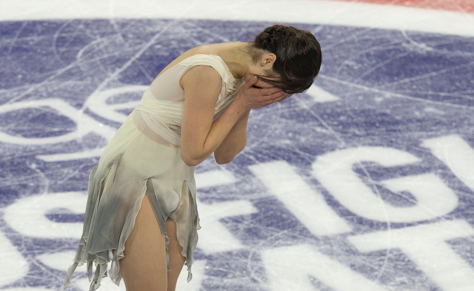 Alysa Liu is overcome after her performance during the women's short program at the U.S. figure skating championships Thursday, Jan. 23, 2025, in Wichita, Kan. (AP Photo/Travis Heying)