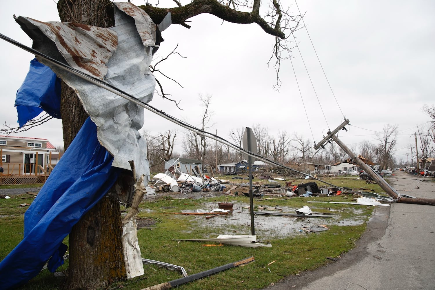 Tornado Damage in Midway